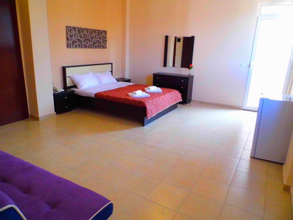 Golden Beach Hotel Metamorfosi  Exterior photo